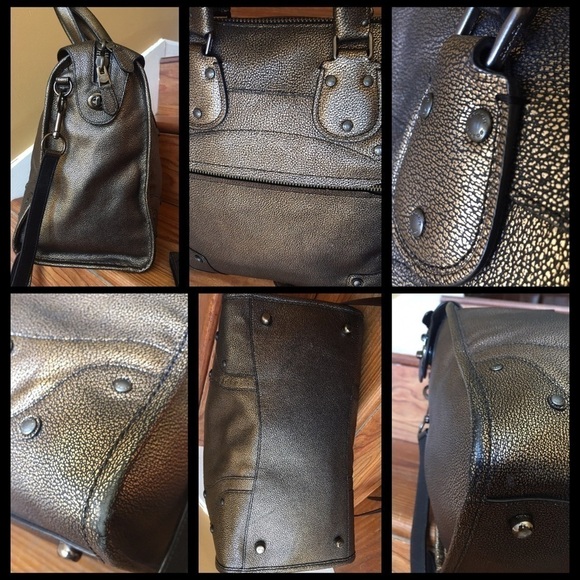 33740 Coach Elevated Rhyder 33 Gold Bag & Wallet - Picture 3 of 5